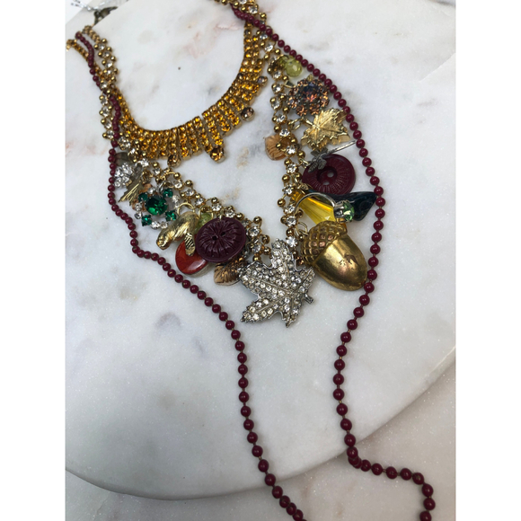 Autumn Glory Neckpiece - Picture 4 of 4